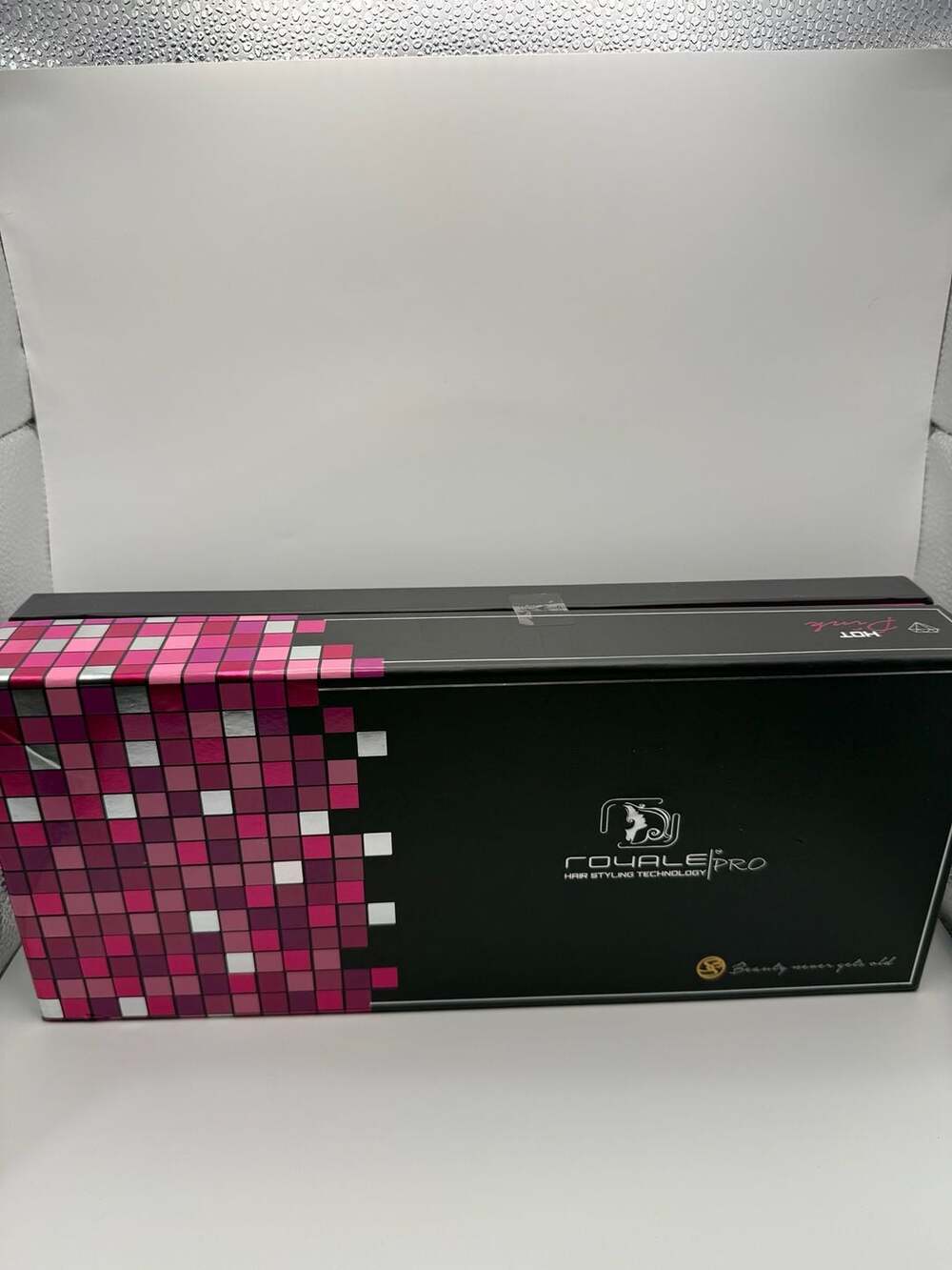 Royale Pro Hot Pink Hair Straightener Ceramic Plates